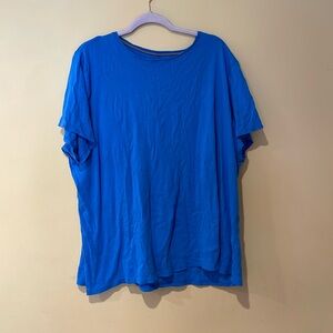 Plain blue t-shirt
